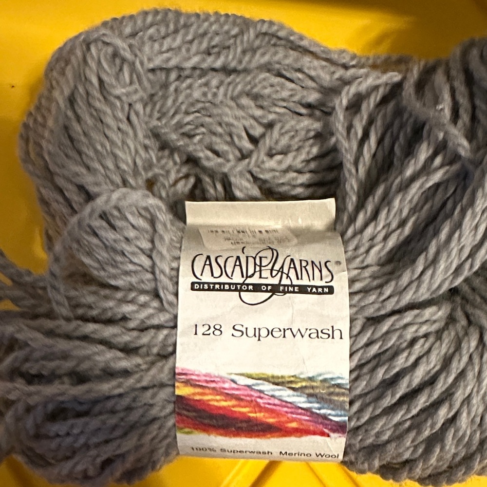 Cascade Yarns Gray Superwash Merino Wool